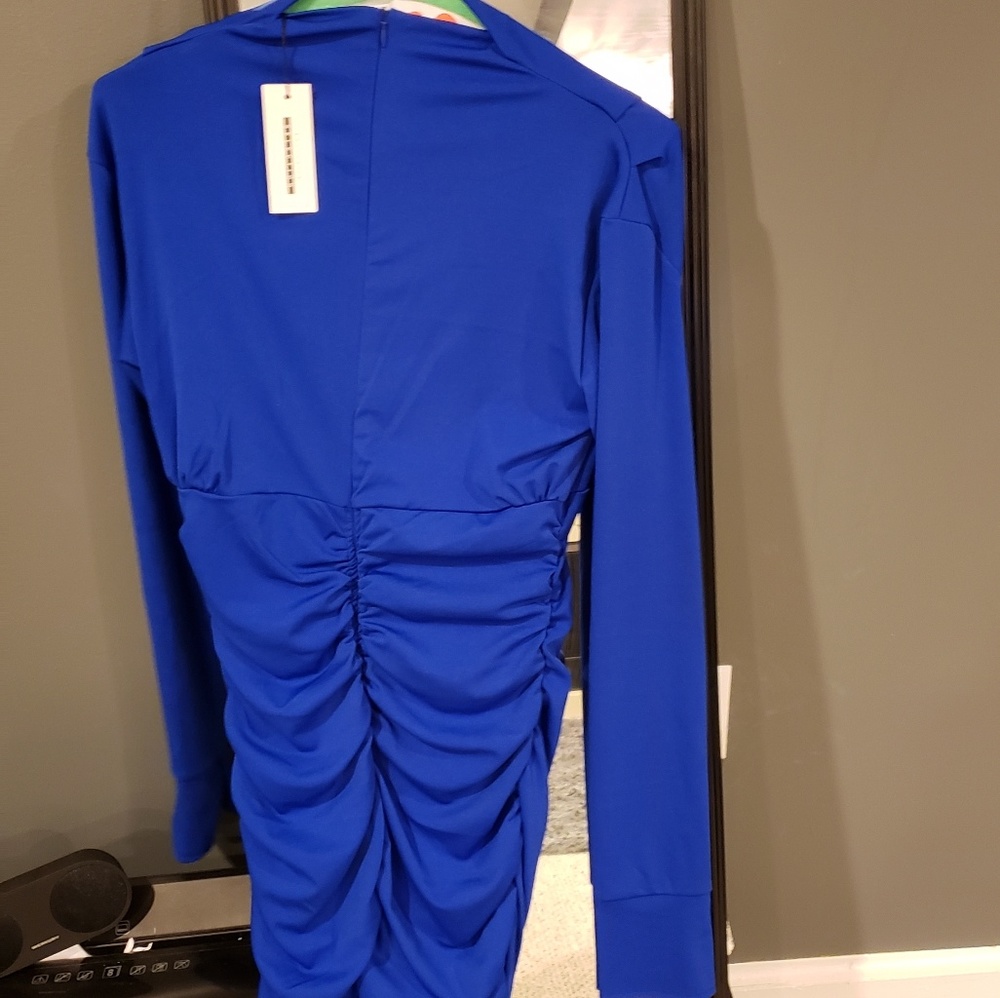 Clothes - Picture 5 of 8